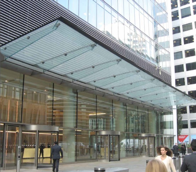 Connections in glass Detailed design of all glass structures